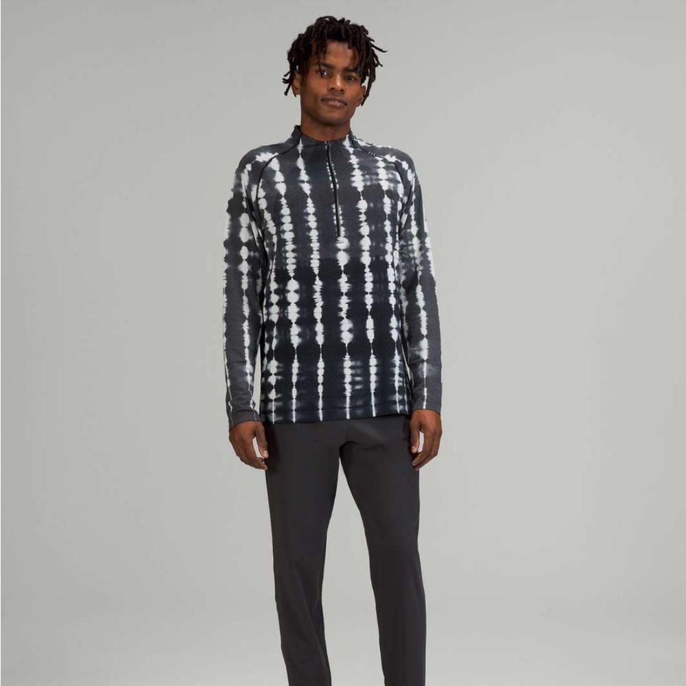 lululemon athletica Black and White Men's Hoodie - Picture 5 of 5